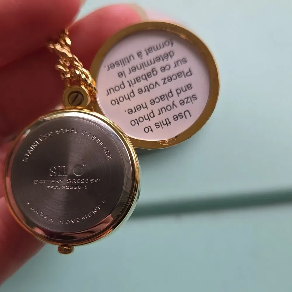 SII Quartz Full Hunter Pocket Watch Gold Case White Dial Arabic Numerals Chain
